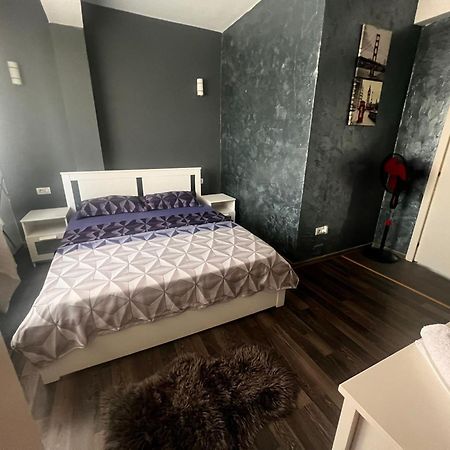 Dd Residence Otopeni Kültér fotó